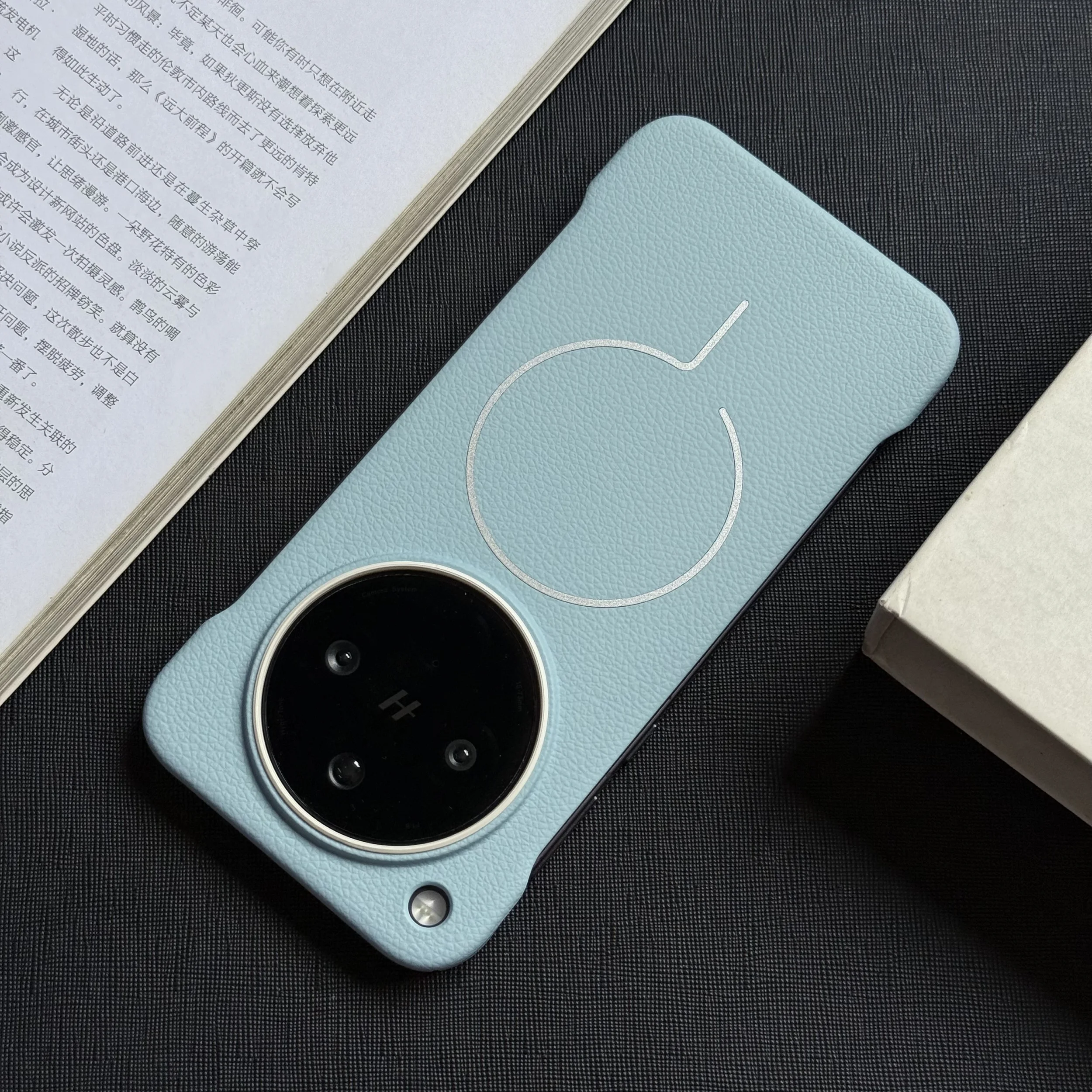 

For OPPO Find X8 Ultra X8S Plus Case Simple Litchi Grain Magnetic Adsorption Borderless PC Anti-drop Cover For OPPO Find X8 Pro