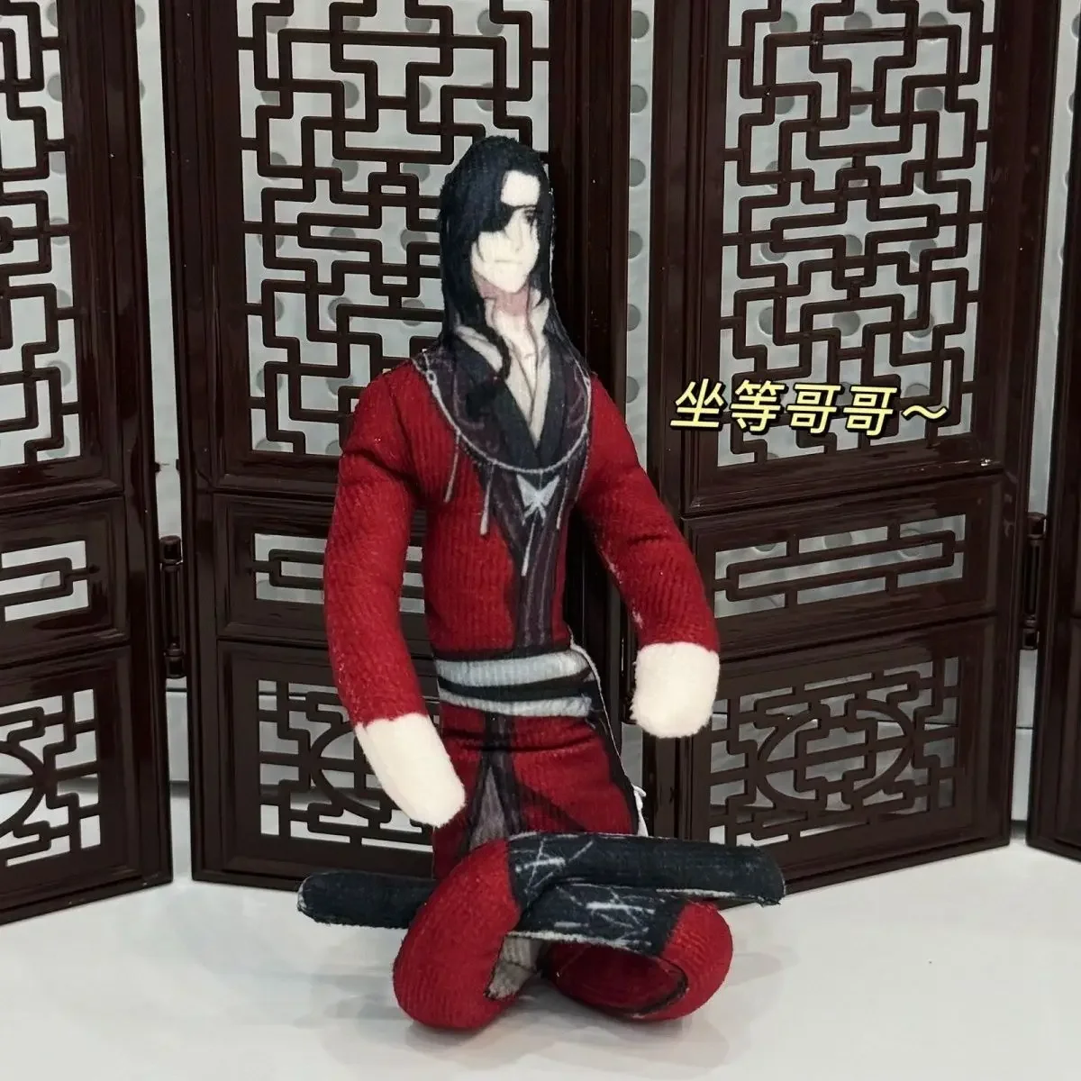 28 cm draadpop Xie Lian Heaven Blessing Anime gevulde pop met abstract lichaam Draadskelet Cosplay Halloween Prop gevuld Kerstmis