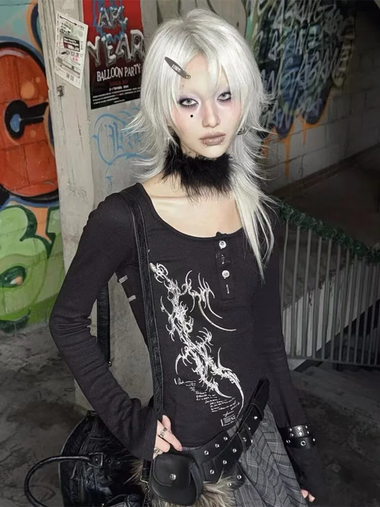 

2025 Y2K Vintage Punk T-Shirt Women Slim Fit Stretchy Long Sleeve Top American Retro Grunge Style Hot Girl Casual Streetwear Tee