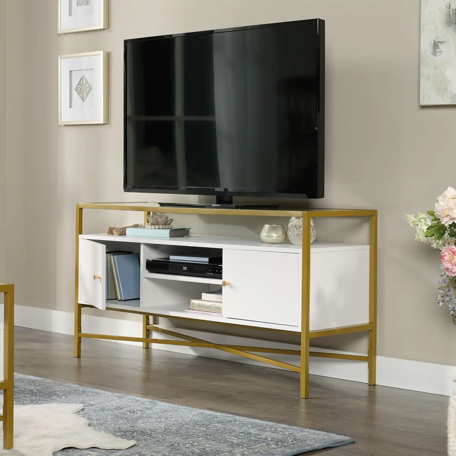 تلفزيون Credenza، L: 48.82 بوصة × العرض: 15.55 بوصة × الارتفاع: 25.0 بوصة، لمسة نهائية بيضاء