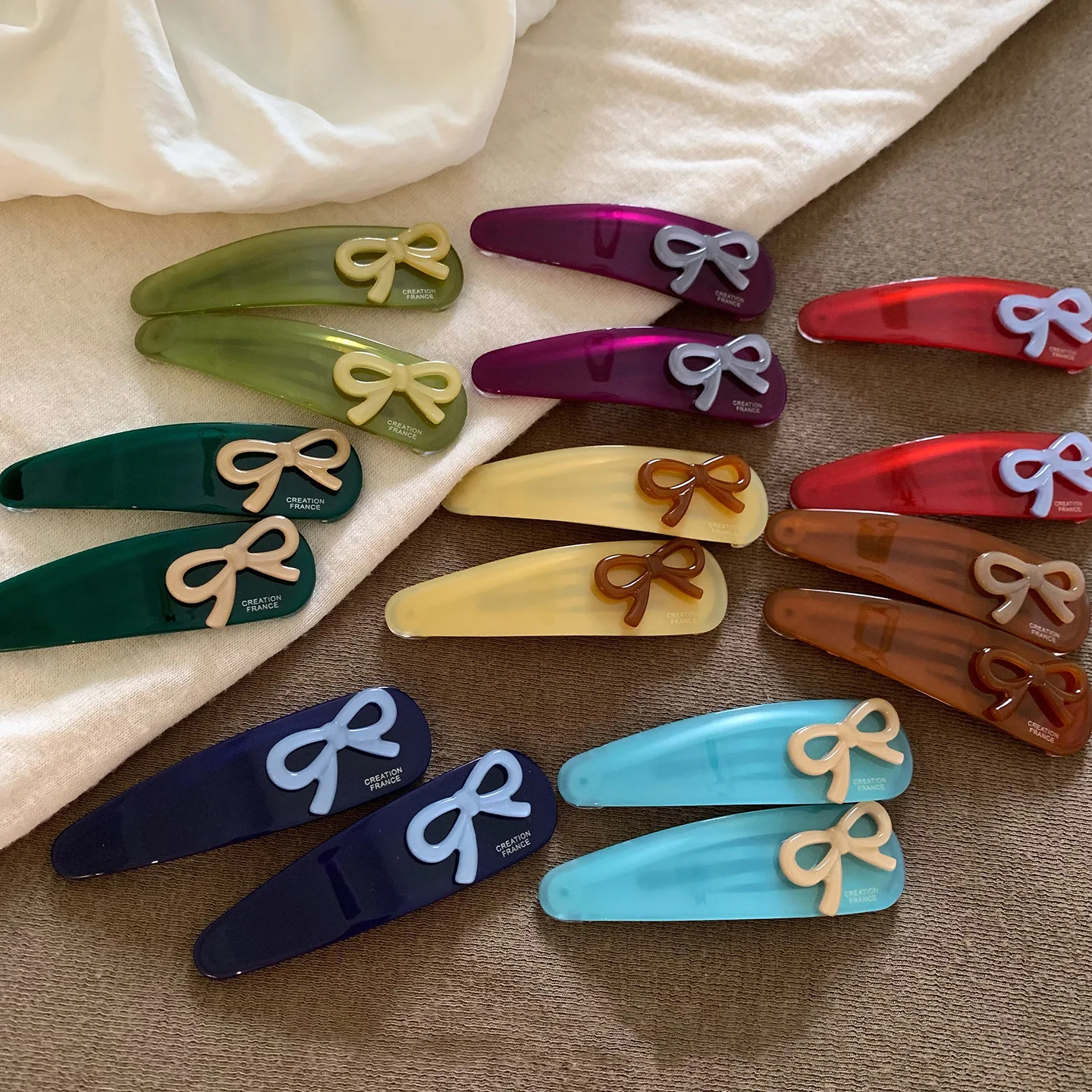 

Korean Sweet Girl Heart Contrasting Color Bow Practical BB Clip Bangs Side Clip Triangular Water Drop Hairpin New
