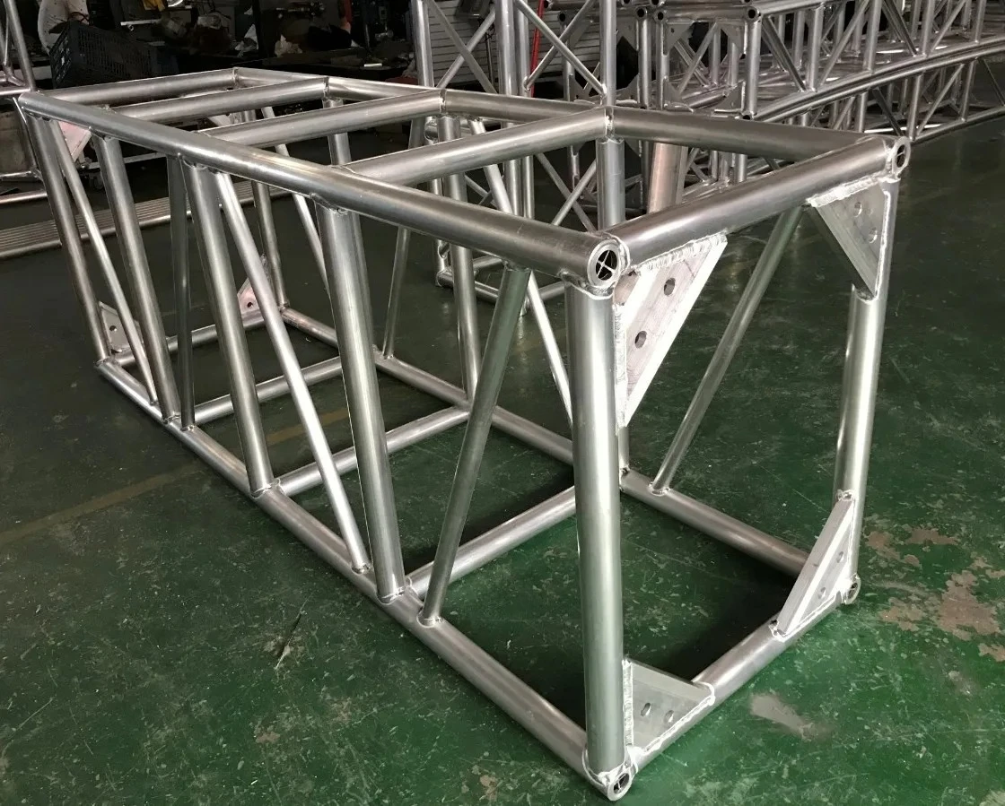 600*760mm Heavy Duty Plated Bolted Box Lighting Truss