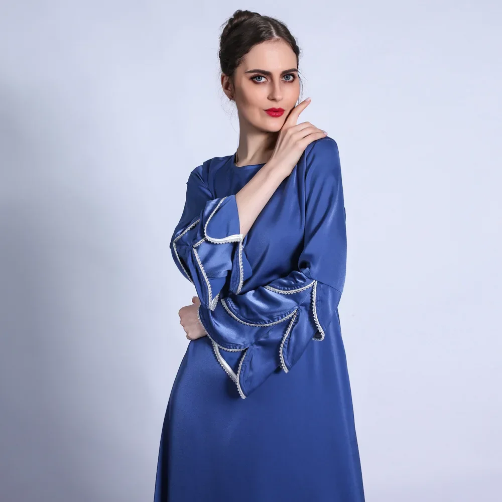 Moda fosco vestido muçulmano elegante brilhante frisado a linha mulher fishtail manga de três camadas vestido solto vestido de festa de férias