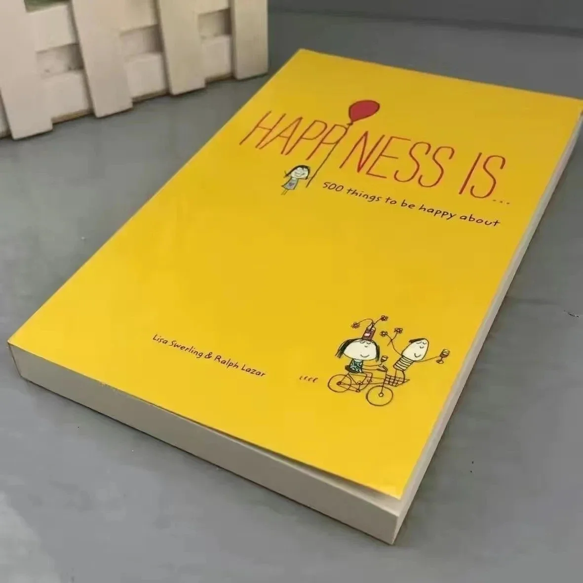 Happiness Is...500 Things to Be Happy About Paperback Happy Positivity Books for Kids Libros