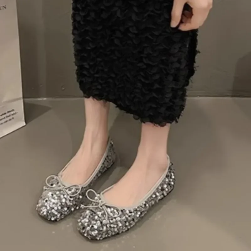 Women's Heels Spring New Flat-soled Shallow Mouth Elegant Daily Comfortable Soft-soled Square Head Women's Shoes