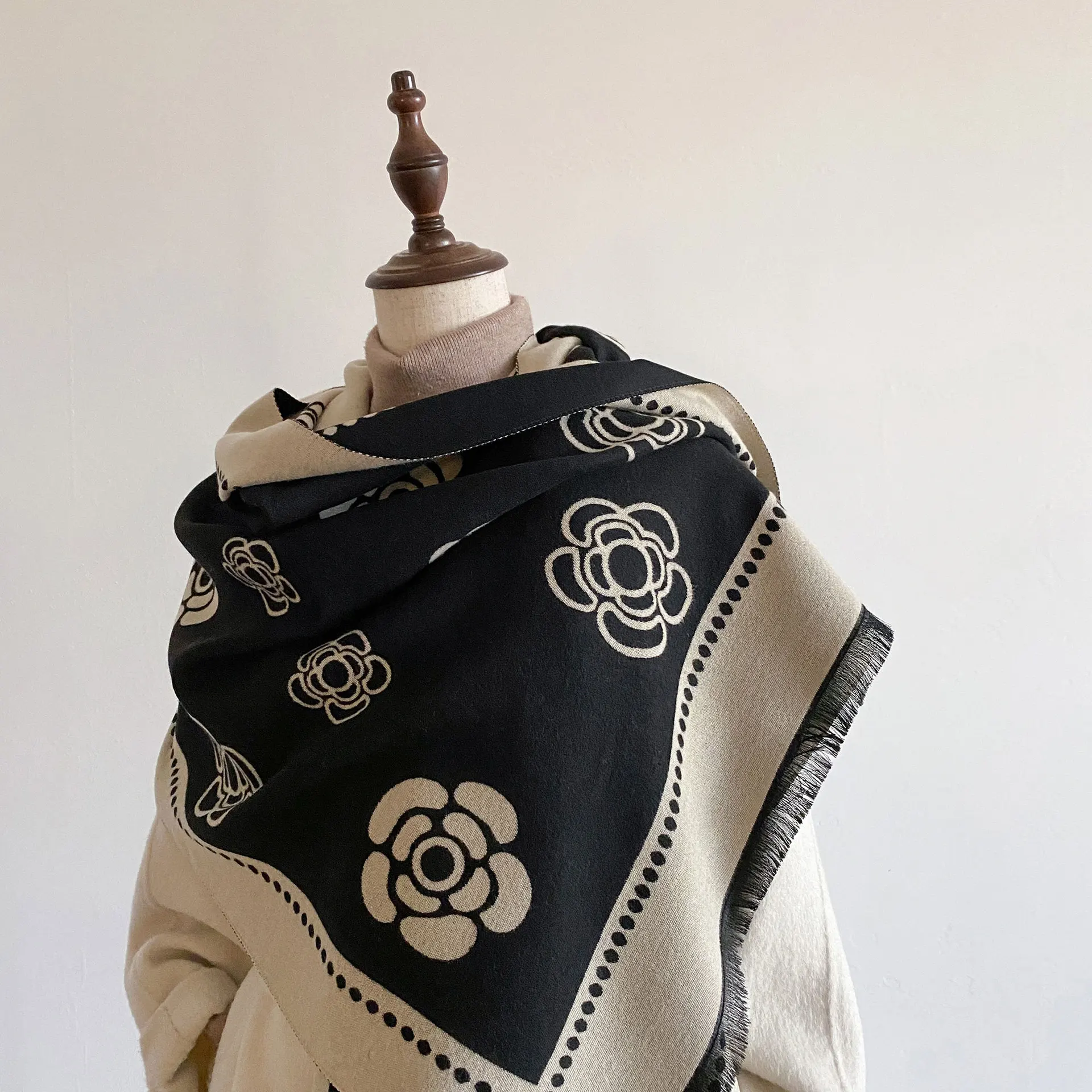 

Best-selling Camellia Imitation Cashmere Scarf, Women's Decorative Double-sided Shawl