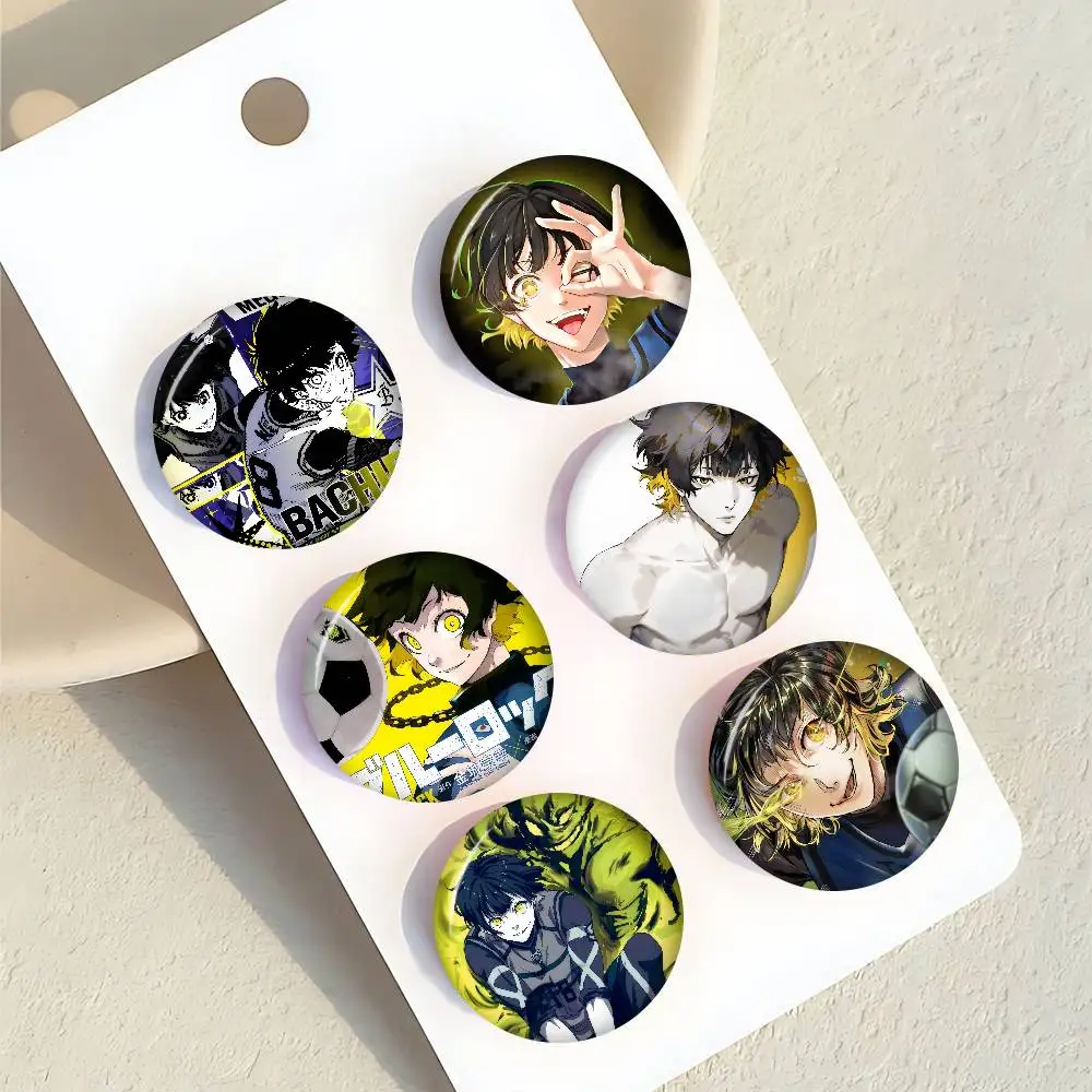 Bachira Meguru Sports Anime Niedliche Anime-Figur Icon-Abzeichen Handgefertigte Weißblech-Brosche für Rucksack Kleidung Brustornament Geschenke