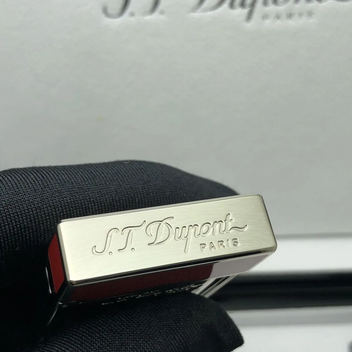 S.T. Dupont Cuba Flag Silver Lighter Collection