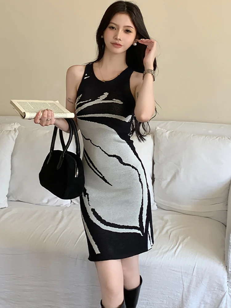 Mini abito sexy con fionda chic lavorato a maglia con stampa da donna 2025 Abiti da ballo aderenti vintage coreani Abiti eleganti da festival aderenti estivi