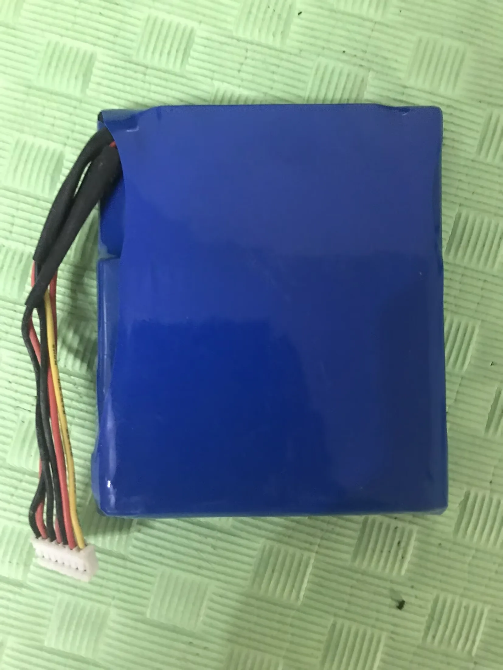 7.4V Li-polymer battery for Electronic Device Low Price High Quality