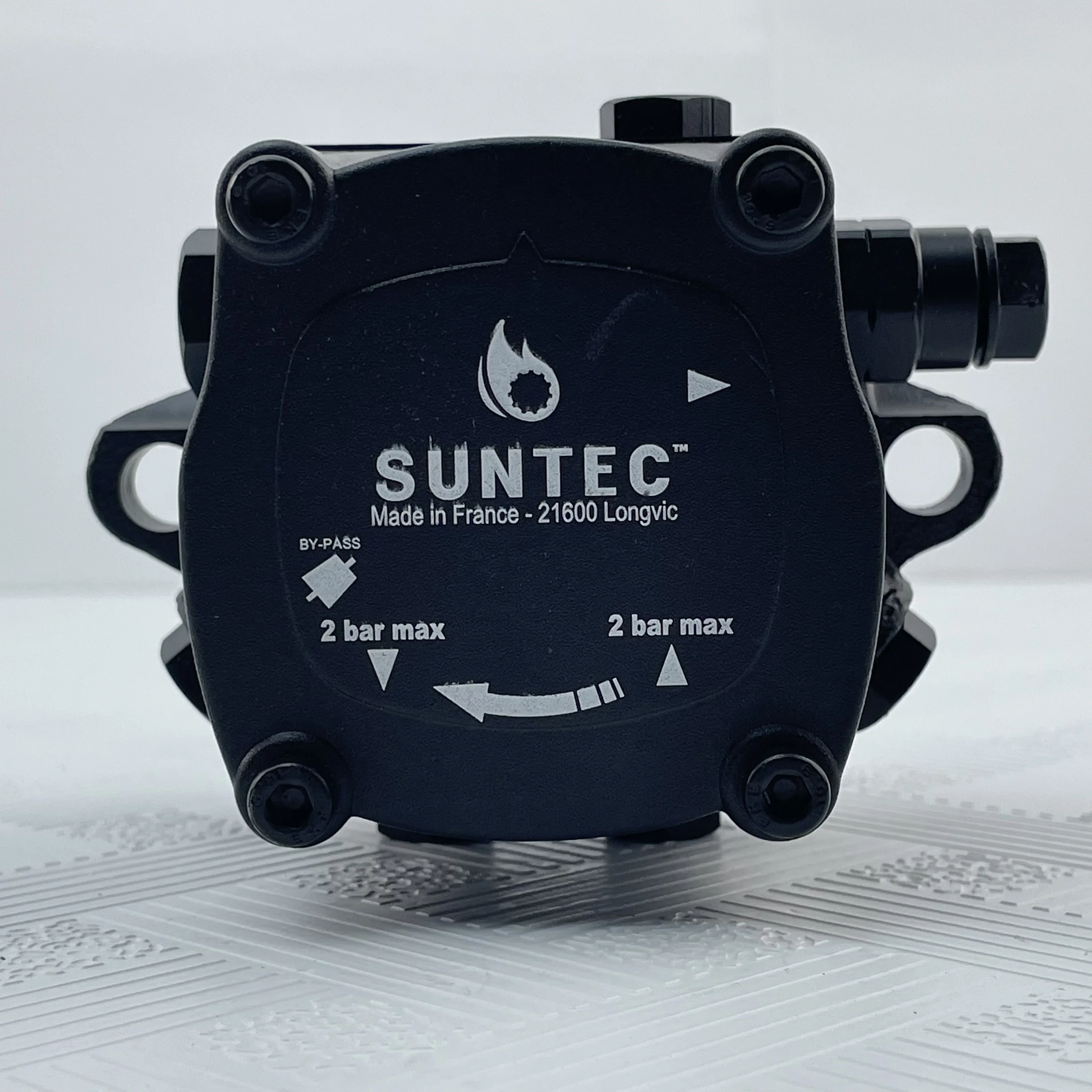 Original Suntec Oil Pump Model Aj6cc 1000 With Best Quality And Low Price