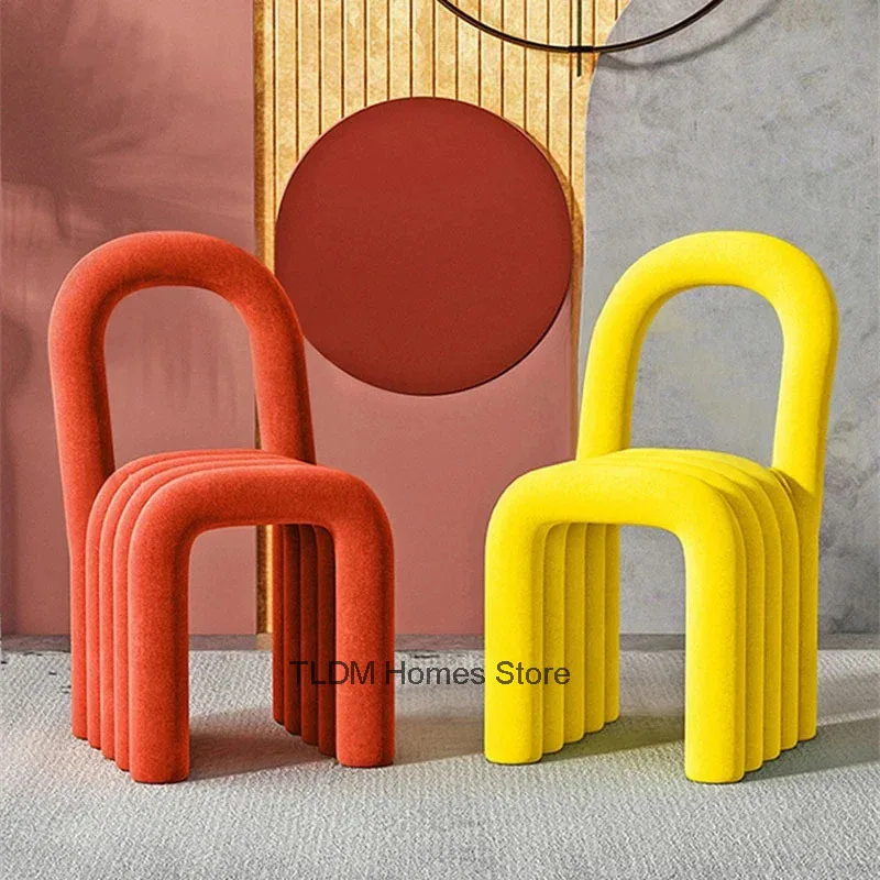 Nordic Fashion Dinning Chair for Kitchen Light Luxury Back Chairs Minimalist Makeup Stool Modern Creative Bedroom Dresser Chair