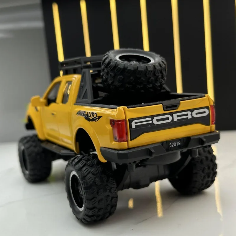 Gift Box 1:32 Raptor Big Wheel Alloy Off-road Vehicle Sound and Light Rebound Children's Toy Car Model Decoration Collection