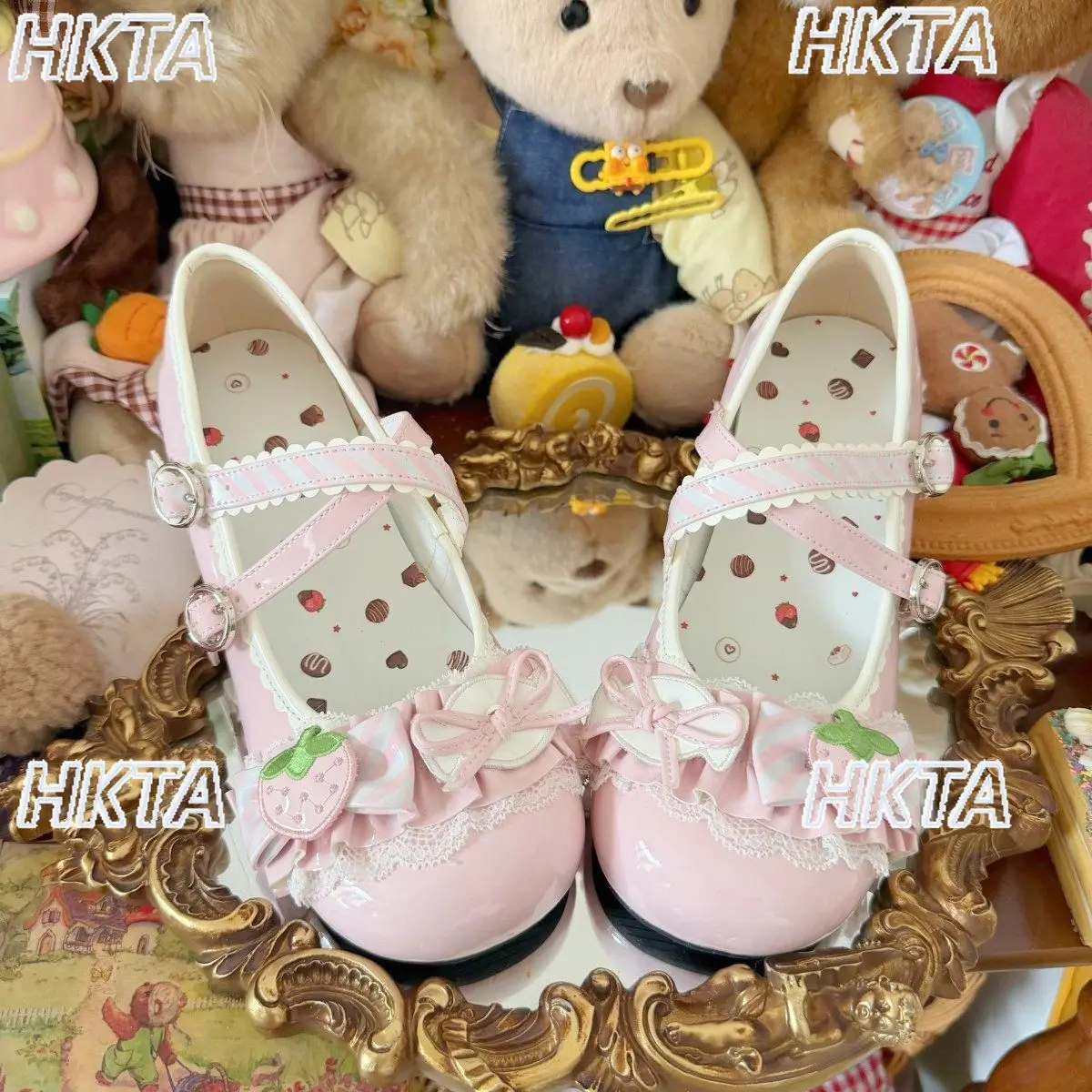 

Japanese 2026 Lolita Cute Cartoon Strawberry Lace Bow Low Heel Pumps Shoes Ladies Sweet Kawaii Casual Round Head PU Shoes Women