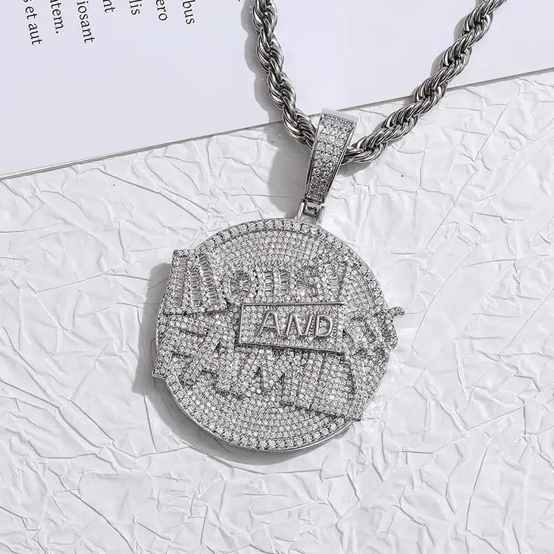 Iced Out CZ MONEY AND FAMILY Pendant Hiphop Charm Rope Chain Prong Setting Cubic Zirconia Street Necklace Accessory Medallions