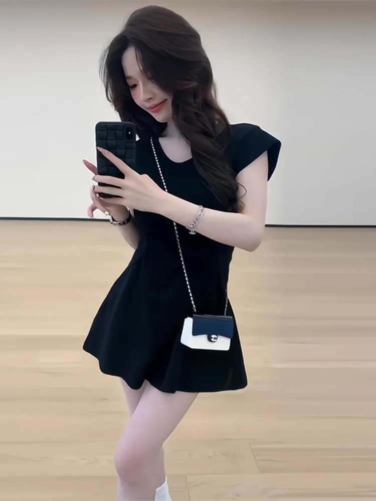 

Pure Desire Sweet Spicy Style Date Black Dress Women Summer 2026 New High-End Waist-Cinching Slim A-Line Short Skirt