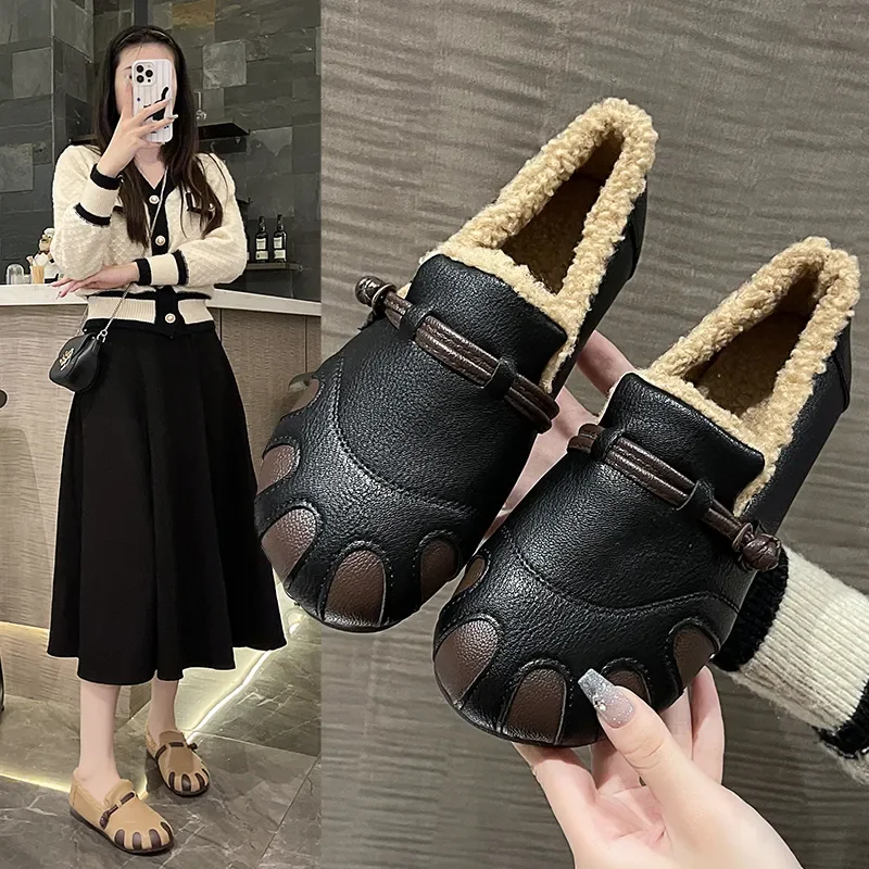 Flat Sole Single Shoes for Women's Outerwear 2024 Summer New Comfortable and Lightweight Mom's Single Shoes Fashion Women Shoes