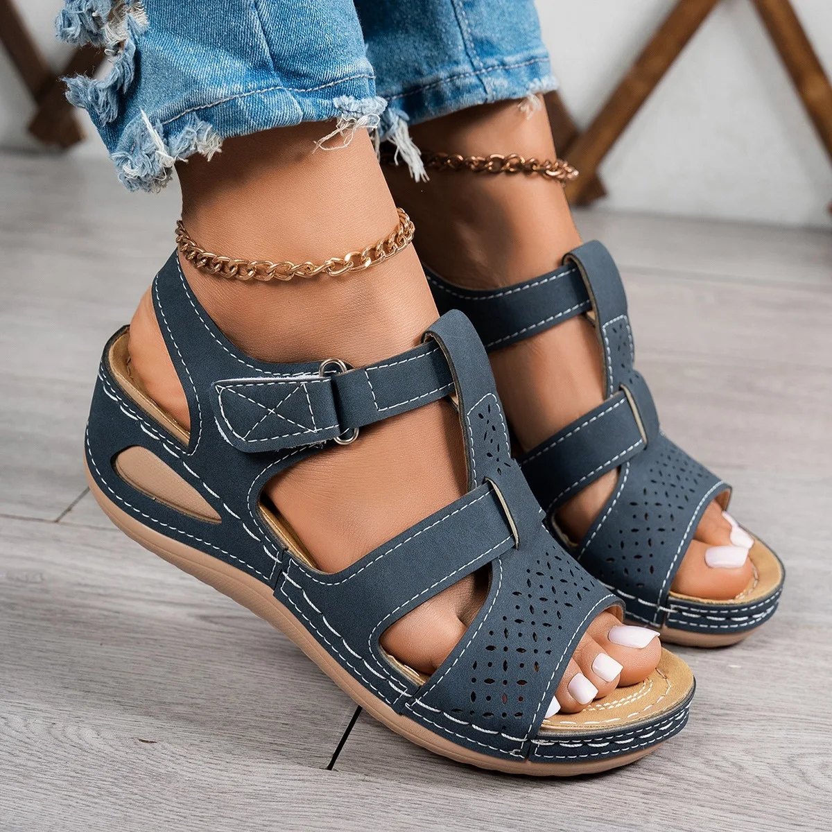 Women Hollow Out Wedge Sandals Adjustable Strap Platform Slide Shoes Non Slip Sole Summer Beach Outdoor Casual Walking Footwear