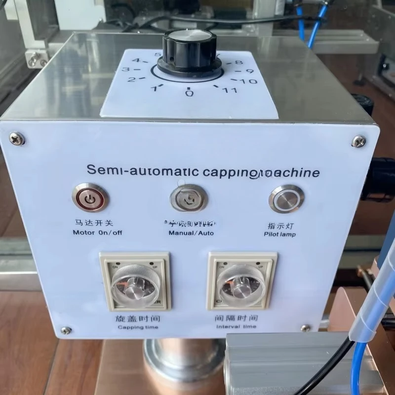 Semi Automatic Low Price Desktop Small Pet Shampoo Cream Bottles Plastic Cap Screw Lid Capping Machine Lock Capping Machine