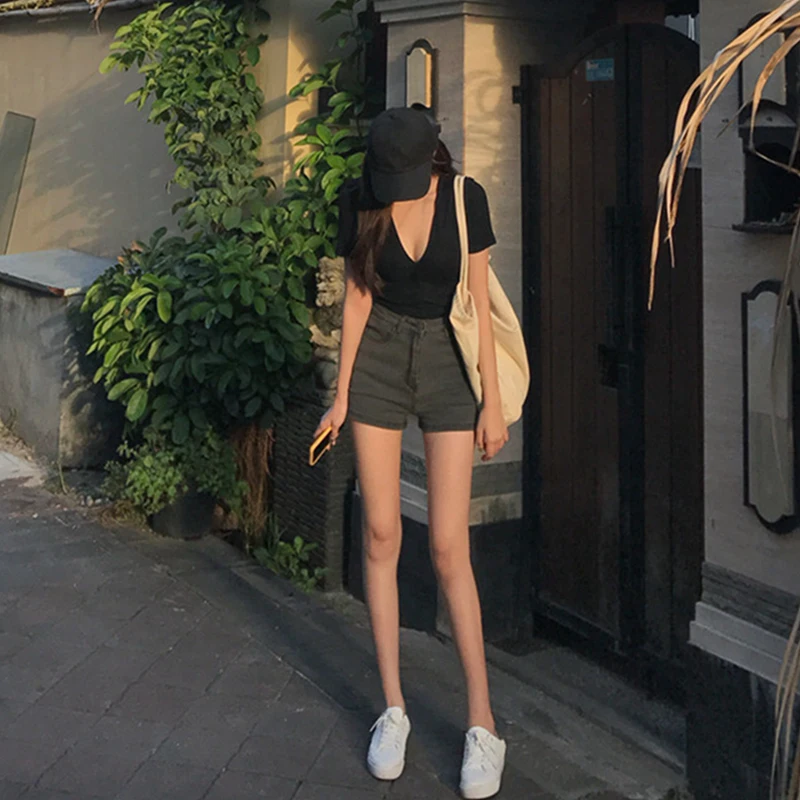 

High Waist Slim Fit Denim Shorts Women's Black Elastic Sexy Tight Hot Pants Summer New Arrival Casual Straight Leg Jeans