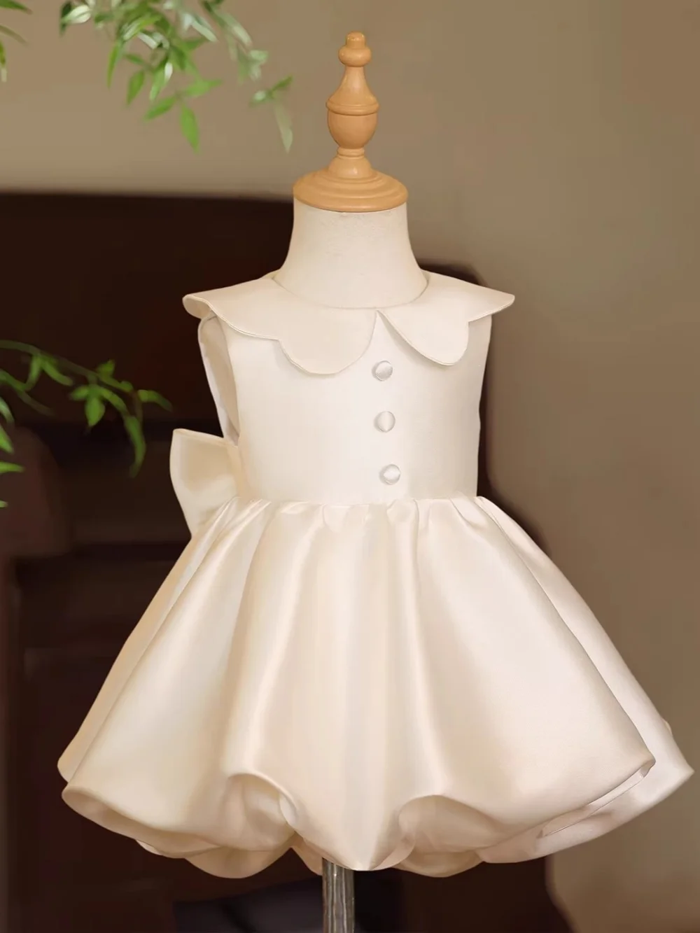 2027 New Puffy Flower Girls Dresses For Wedding Elegant Satin Sleeveless Kids Princess Gown For First Communion 80-150cm