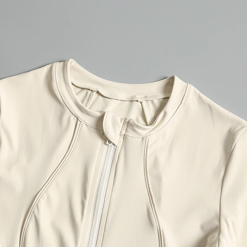 スポーツ秋と冬の女性用ヨガスーツトップス長袖ジャケットフィットネス服ピラティストレーニング服速乾性