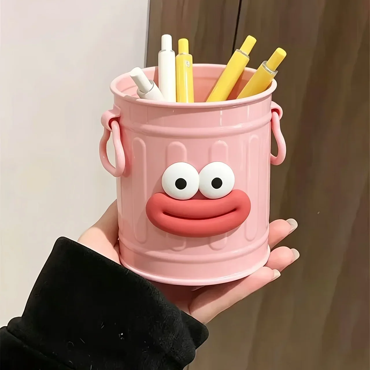 Cute Cartoon Face Makeup Brush Holder Cream White Pen Cup Multi-Purpose Vanity Organizer for Lipsticks Eyeliners Desk Storage