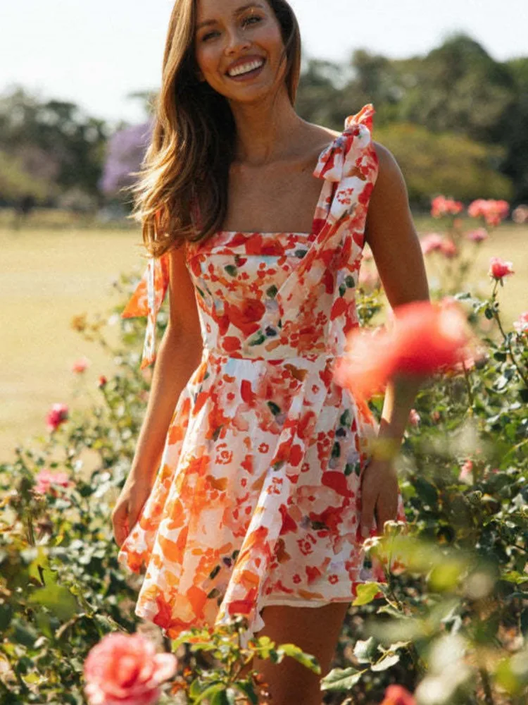 Letnia Nowa Damska Mini Sukienka Modna Sexy Bez Rękawów Vestidos Sukienki Dla Kobiet Codzienne Boho Sukienki na Imprezę Wakacyjną Odzież Damska