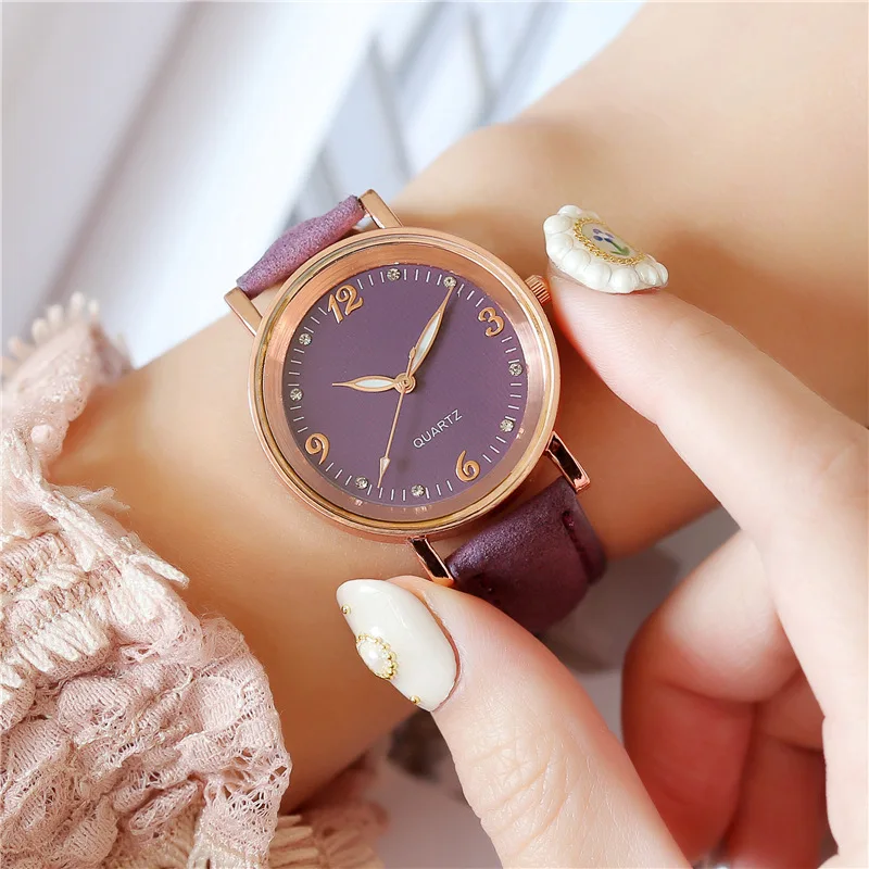 Female Fashion Quartz Watch Women Wrist Watches Round Face Luxury Quartz Wristwatch Frosted Leather Belt Quartz Analog Relojes