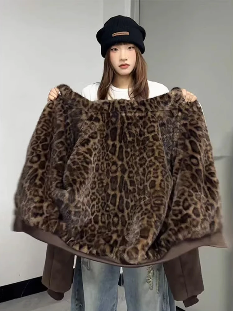 سترة سترة بنية ثينيد مزدوجة الجوانب منقوشة بنقشة الفهد للرجال والنساء معطف شتوي دافئ بقلنسوة مناسب نقي...