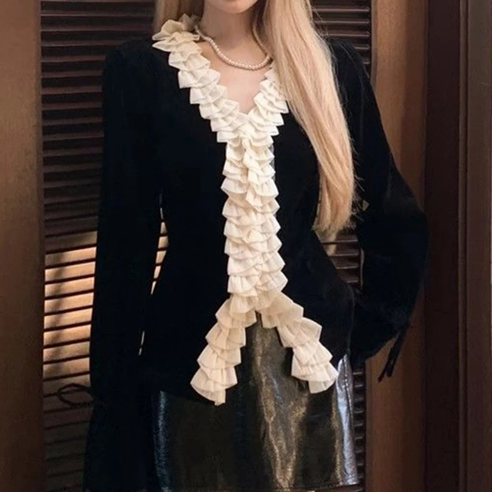 

French retro black velvet shirt women's autumn and winter v-neck long-sleeved waist splicing lace chic niche top