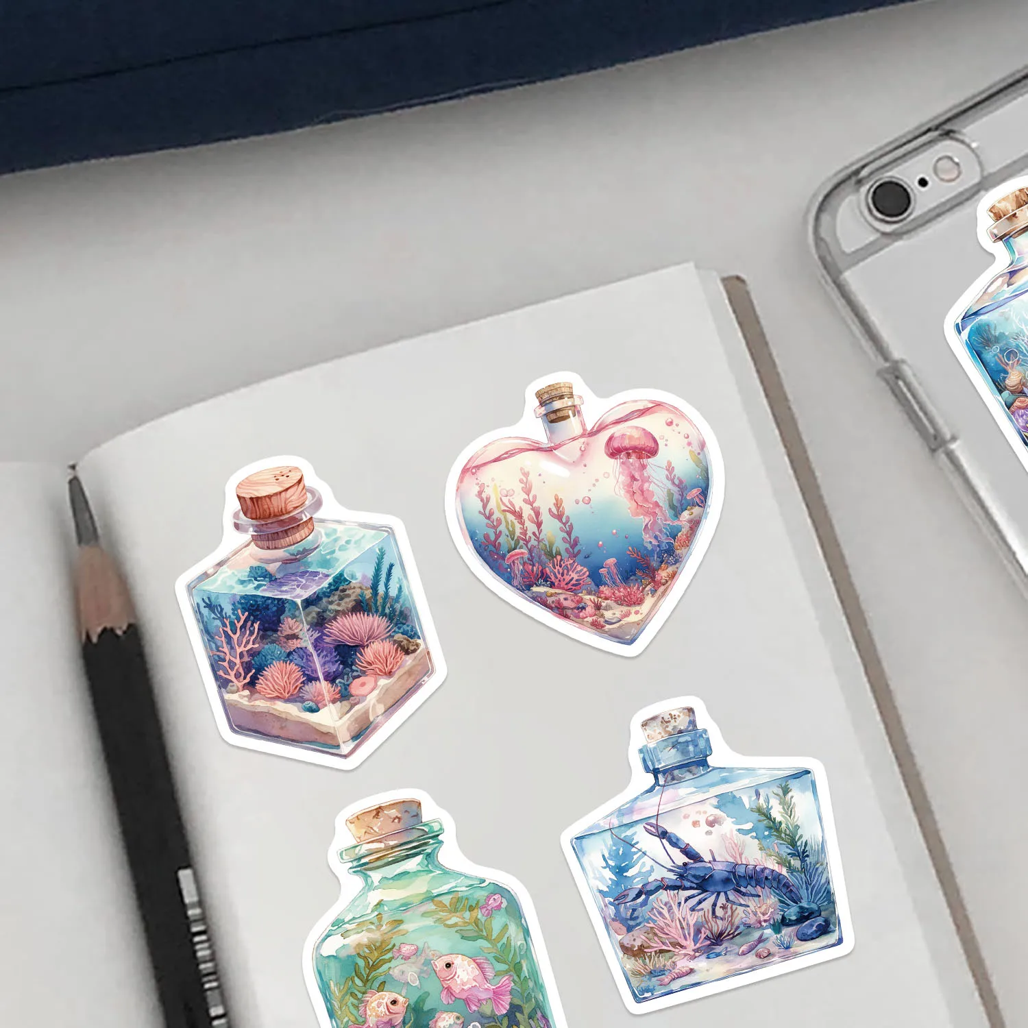 50 قطعة العالم تحت الماء في زجاجة ملصقات جمالية الحياة الساحلية شارات مقاومة للماء لتقوم بها بنفسك لوح التزلج حقيبة الجيتار ملصق #6