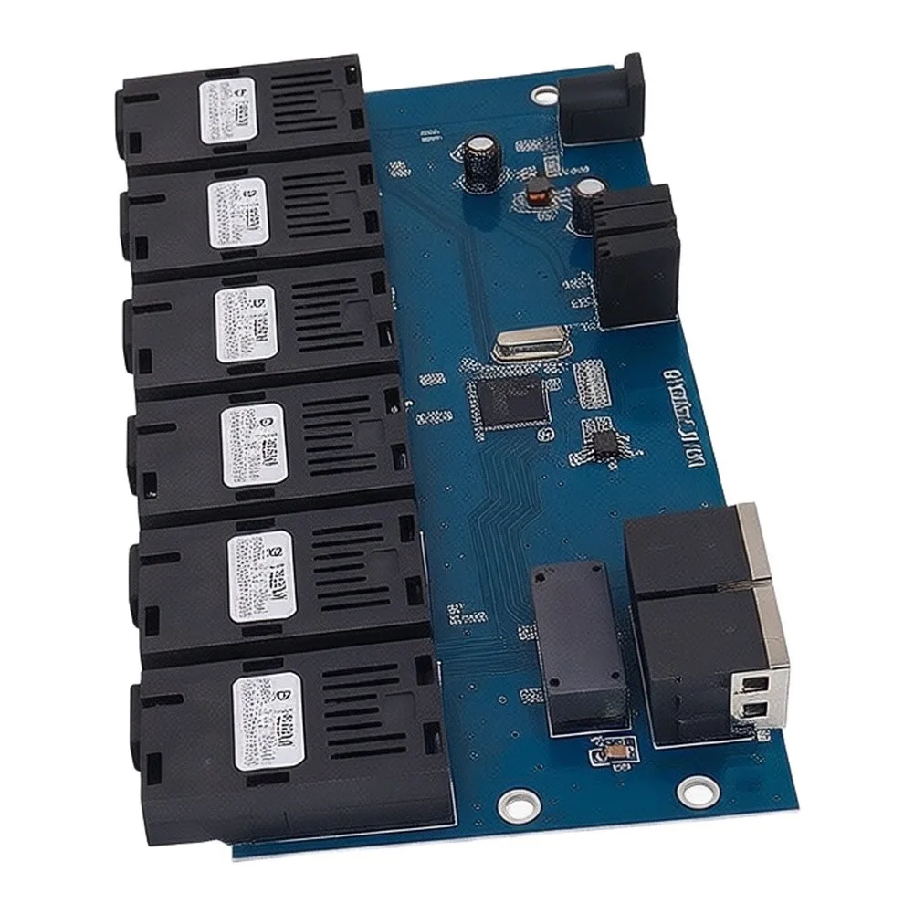 100Mbps Optoelectronic Converter Featuring 6 Fiber Ports and 2 PoE Ports for 10/100Mbps Ethernet Compatibility