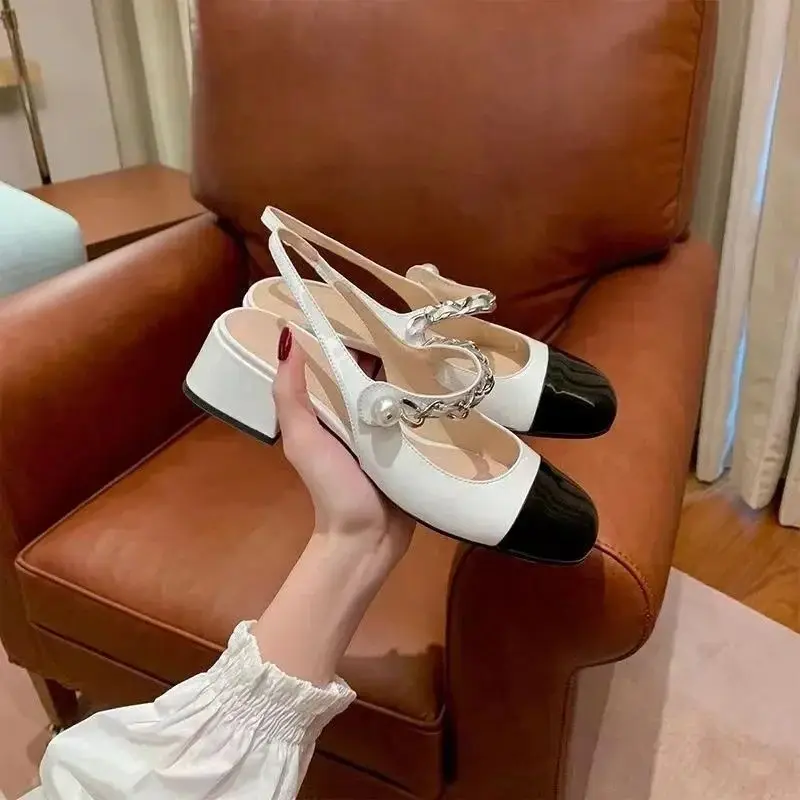 Scarpe da donna di moda tacchi a blocco femminili punta quadrata di lusso in pelle per ragazze medie nuovo grosso alto Comfort