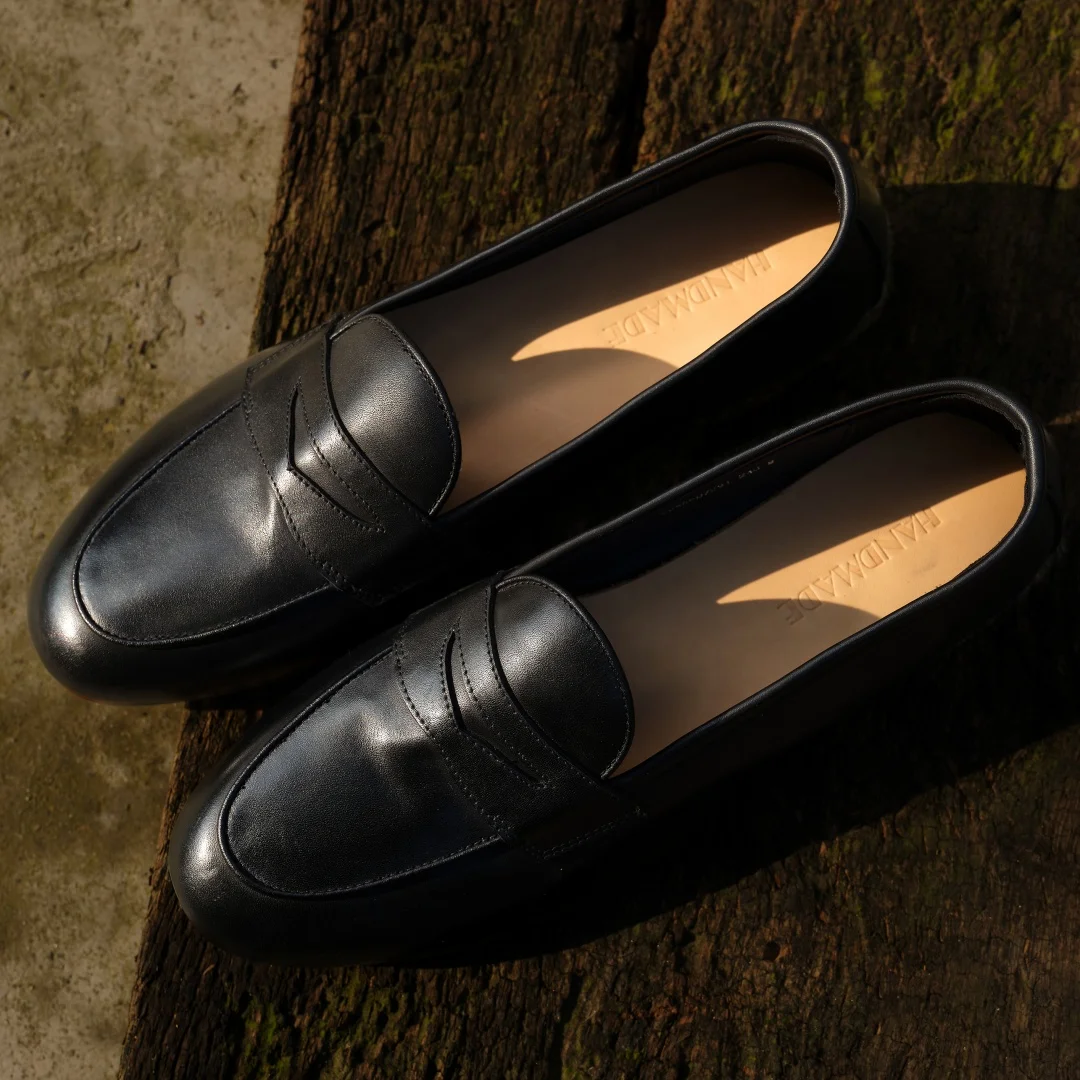 

Women's cow leather round toe slip-on flats loafers high quality soft comfortable casual female four season moccasins shoes sale