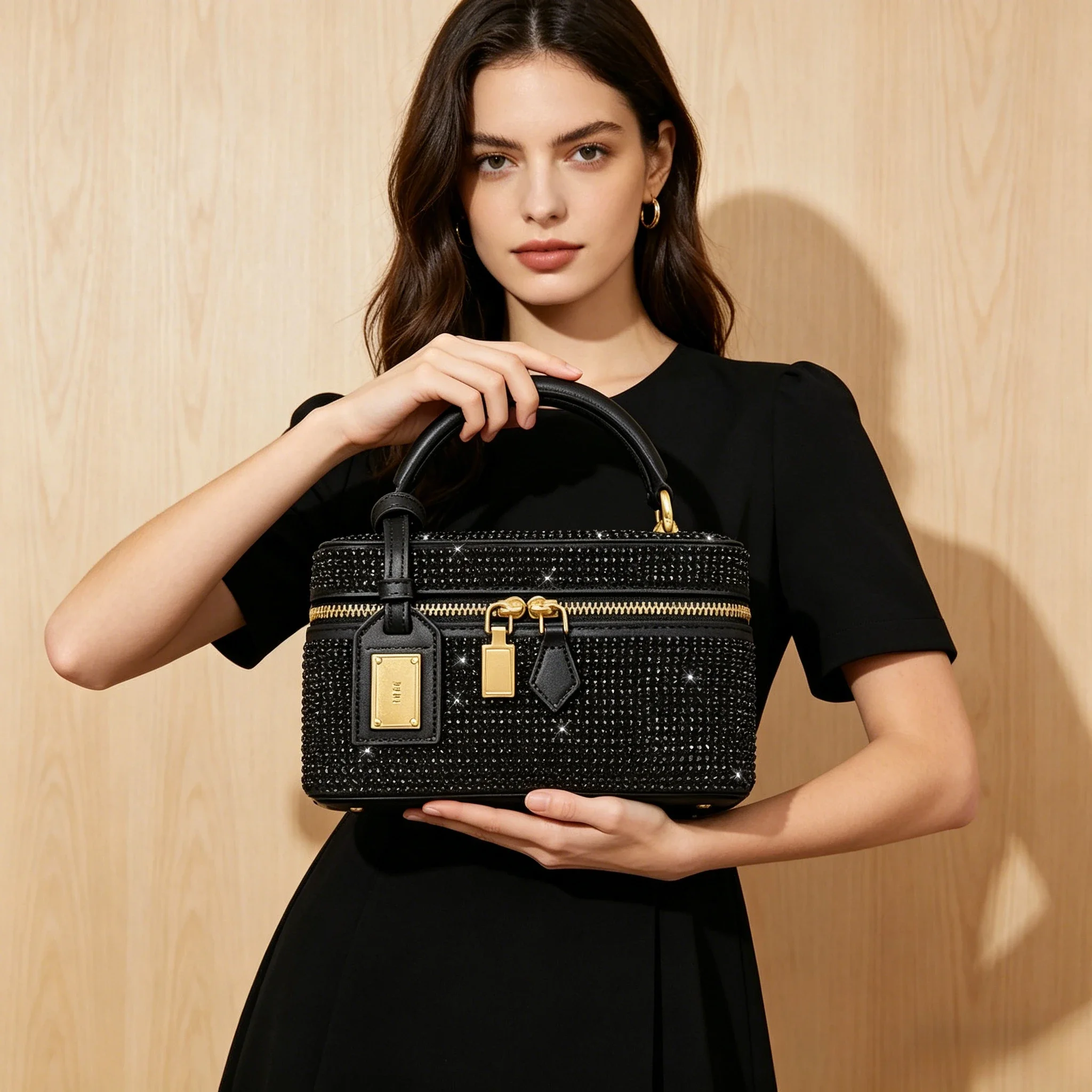 bolso-cruzado-de-lujo-para-mujer-con-cuero-texturizado-y-logotipo-de-letras-tambien-un-elegante-bolso-para-panales-para-el-dia-a-dia