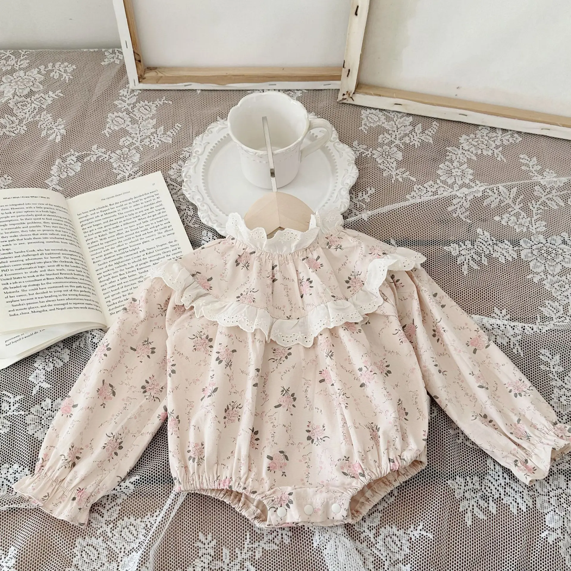 Pelele de flores para niñas, ropa de bebé, encaje Floral, manga larga, Princesa, informal, a la moda, primavera y otoño, 2024