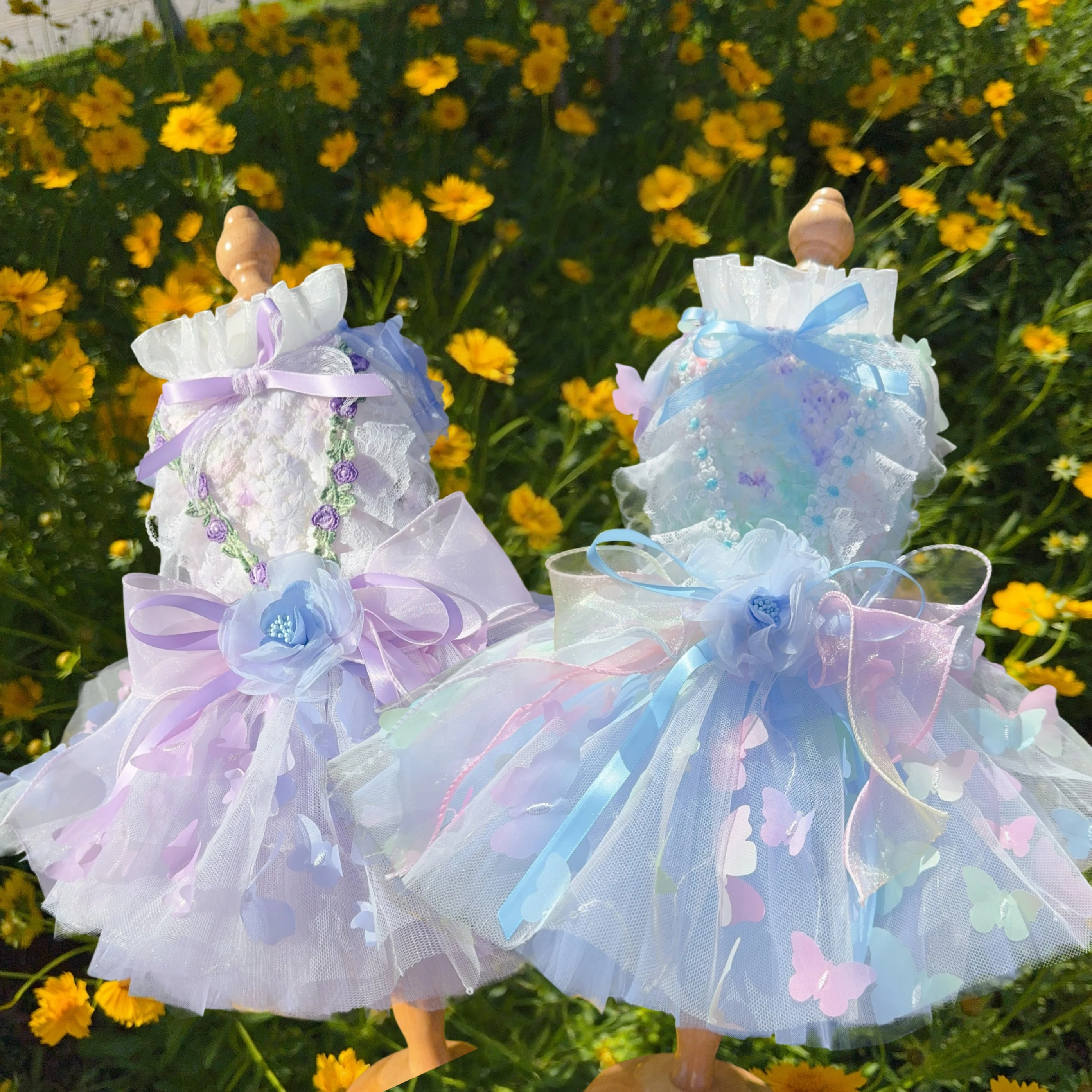 

Luxury Handmade Princess Dress for Small to Medium Dogs Chihuahua Pet Clothes with Hollow Lace Flower Bow Detail