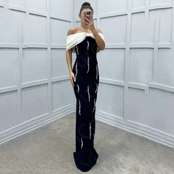 New Black and White Evening Dresses Contrast Color Prom Party Dresses Off Shoulder Halter Neck Wedding Guest Gowns Pearls 2024