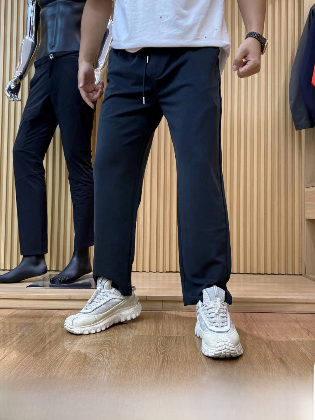 No image