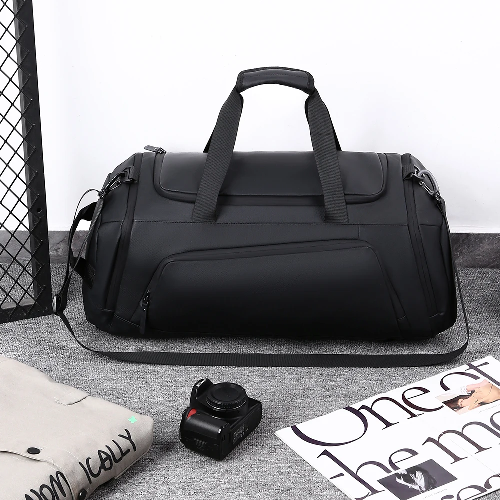 

Fashionable large capacity backpack,adjustable shoulder strap,suitable for travel,business trip,can be carried by hand,crossbody