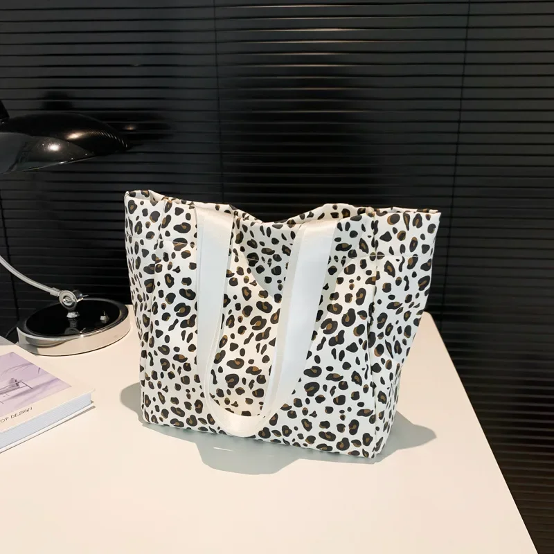 2024 New Personalized Floral Printing Leopard Print Full Flower Trend Tote Bag Cloth Surface Shoulder Bag Underarm Women's Bag