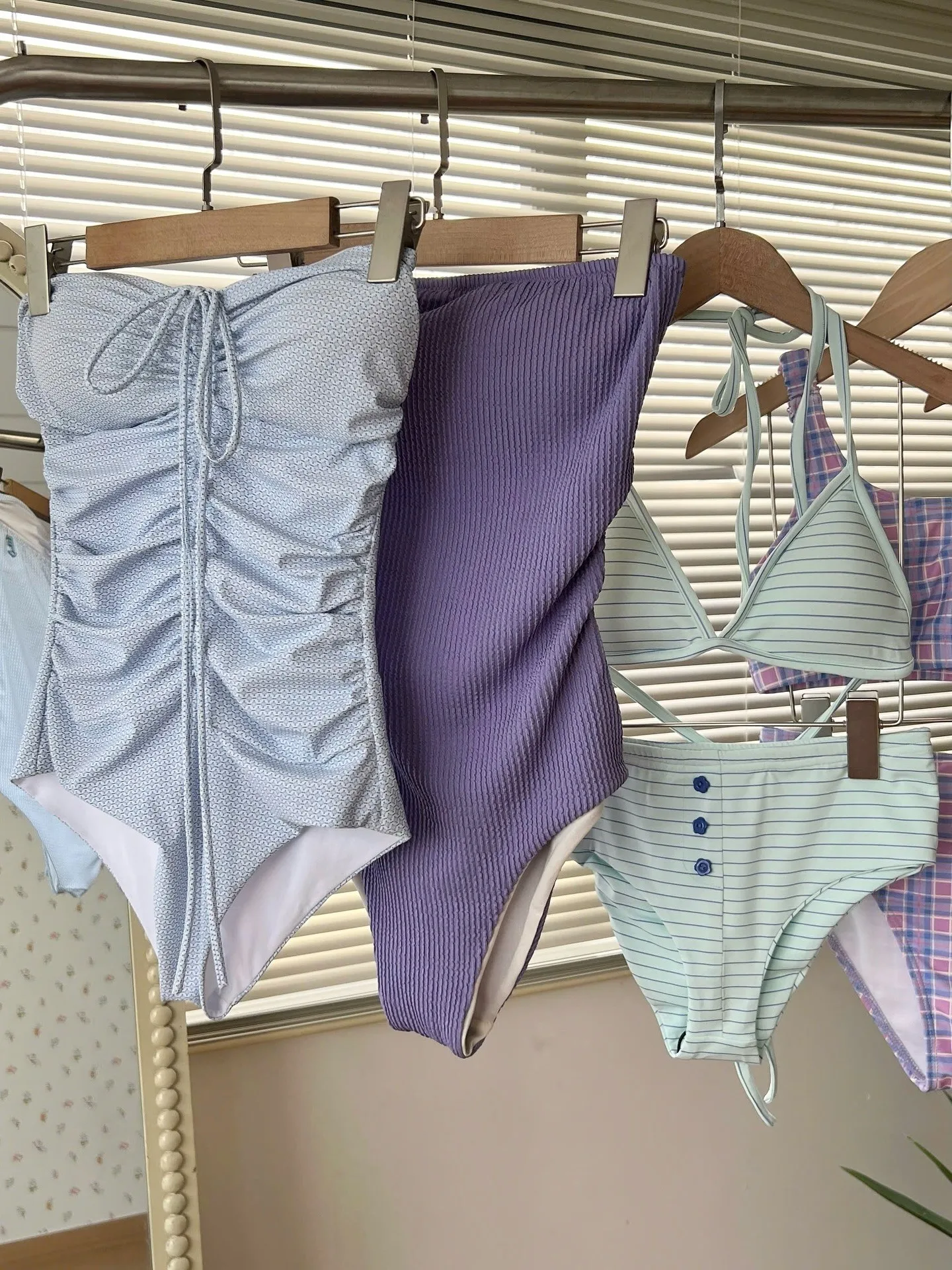 

Женский слитный купальник и бикини в клетку для небольшой груди, для отпуска и термальных источников, коллекция Pure Desire