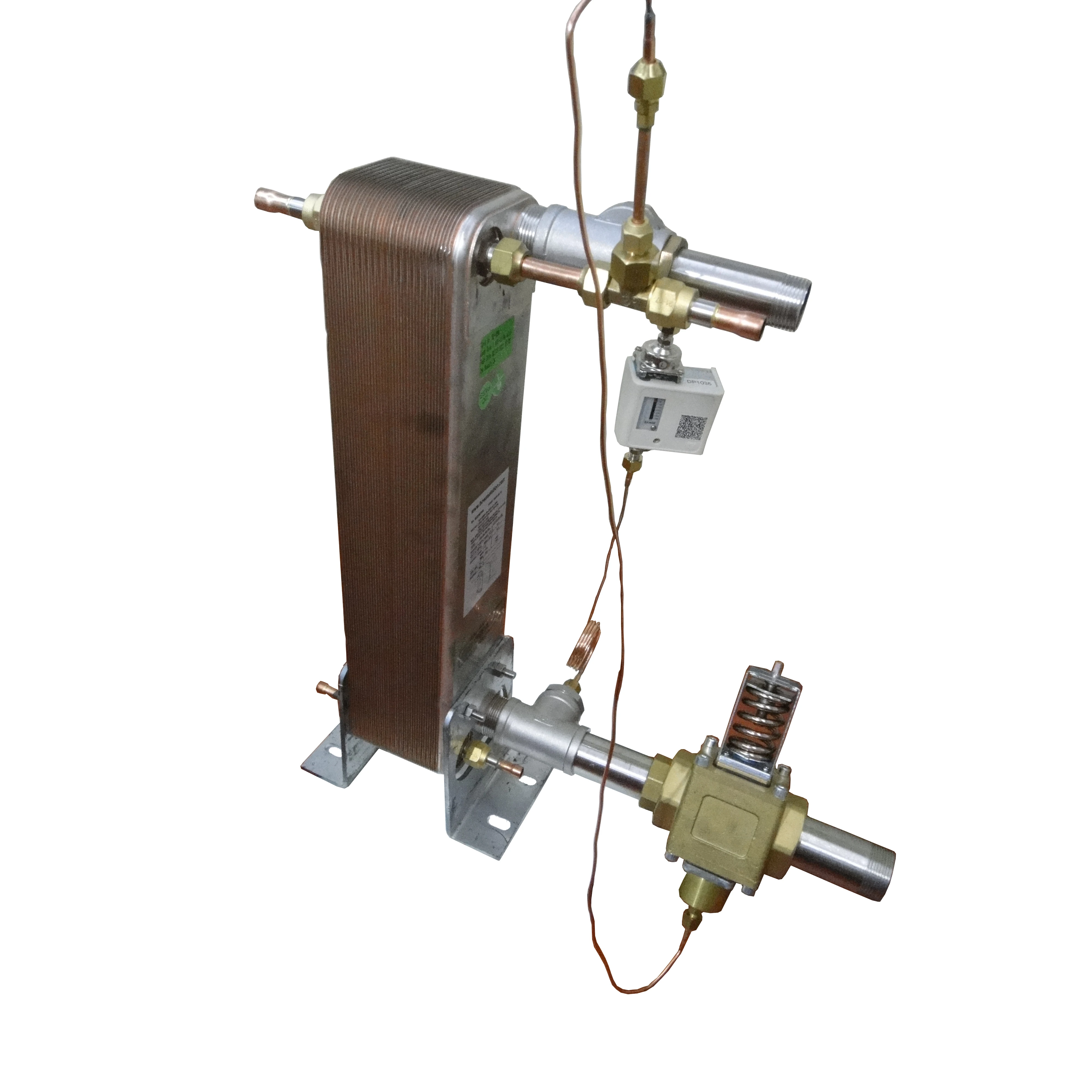 

6+6HP dual refrigerant circles with common water loop is designed for one for use and one for standby glycol cooling system