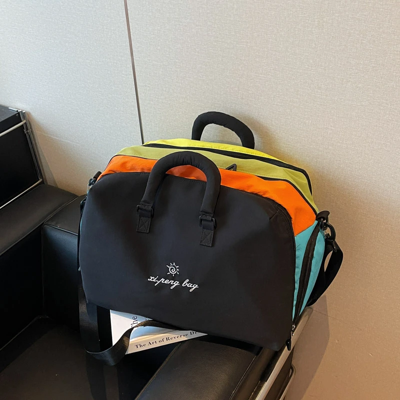 حقائب سفر شعبية ملونة رائعة للغاية وحقائب كتف نسائية ذات سعة كبيرة وعالية الجودة جديدة 2026 #2