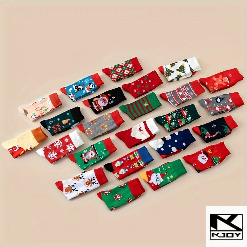Christmas Random 10 Pairs Unisex Mid Calf Thermal  Santa Elk Pattern Warm Winter Socks Holiday Christmas Present