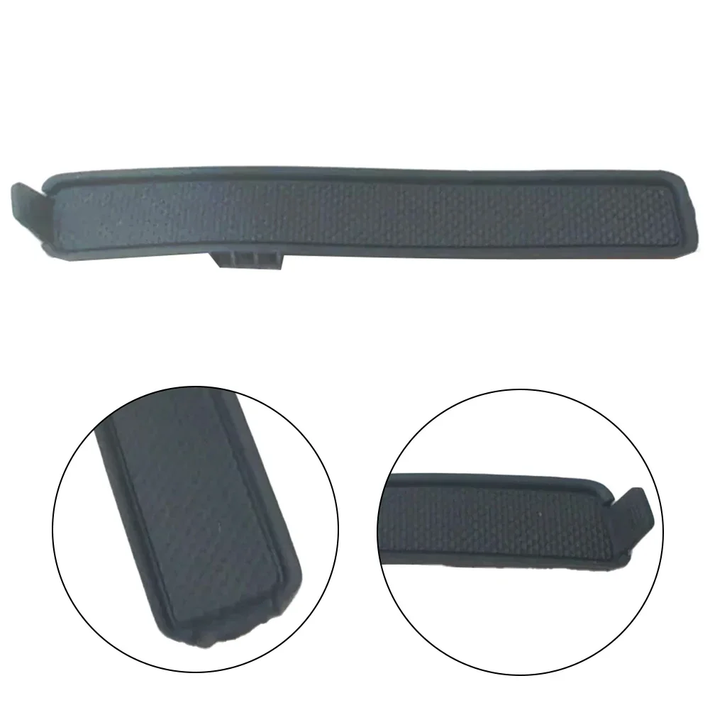 Newest Panel Trim Cup Insert Rubber For Q5 2016+ OEM Number 80B8632824PK Direct Replacement Car Accessories