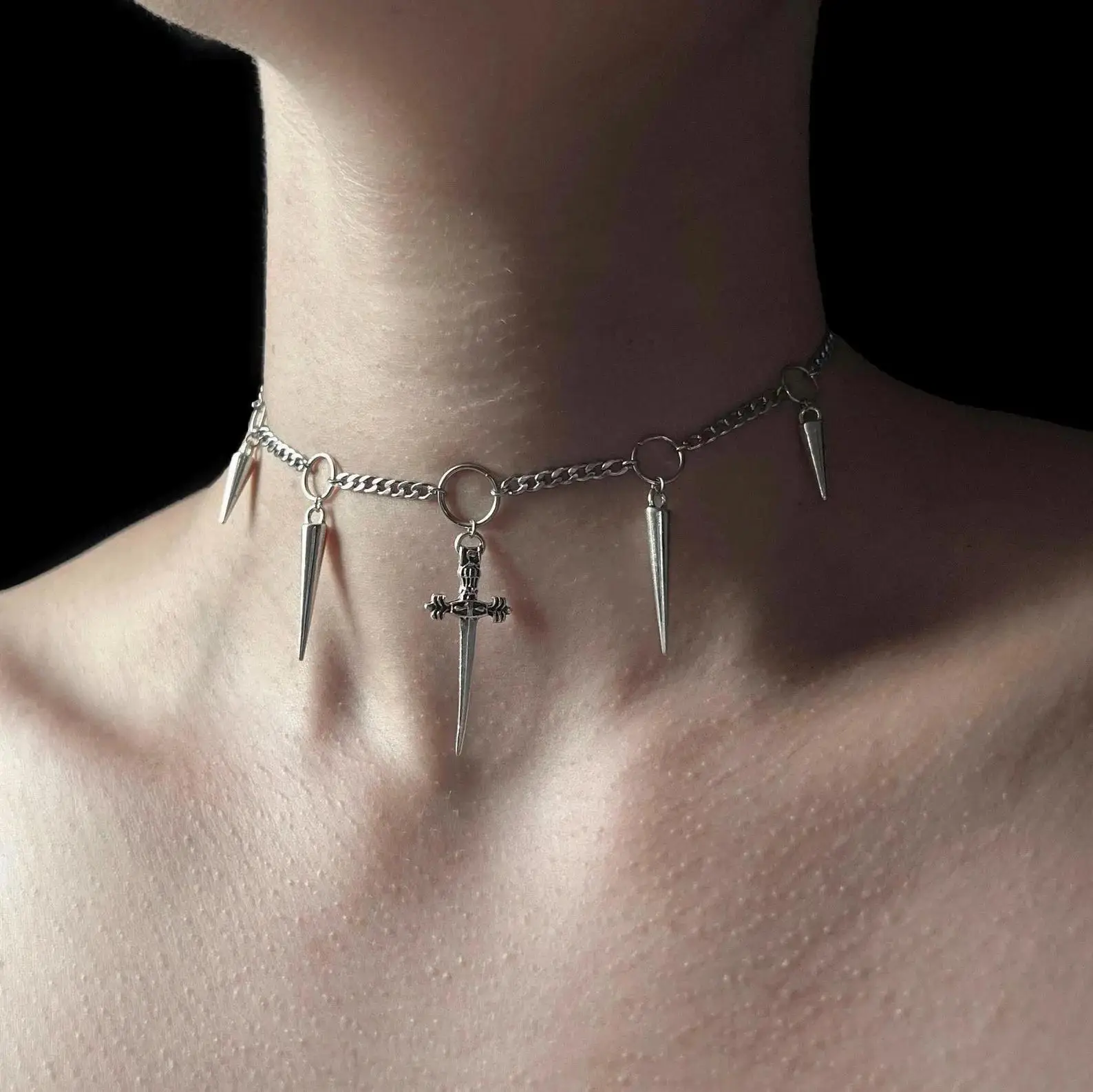 Punk Y2k Nose Ring Pendant Necklace For Women Men Gothic Hooves Rivet Spikes Sword Thorns Choker Jewelry Accessories Gifts