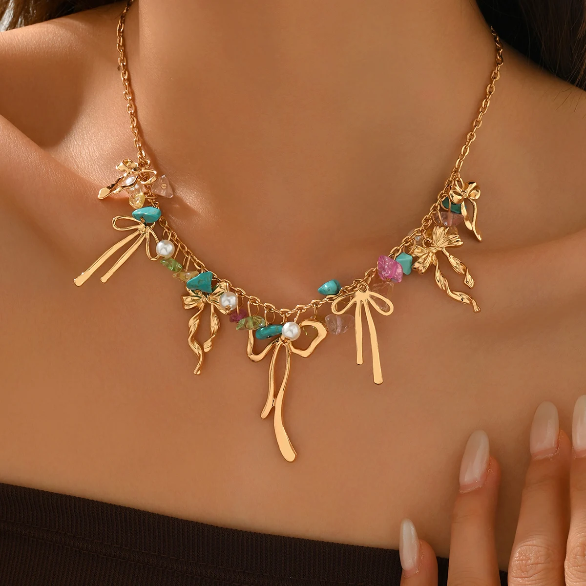 Gold Heart Charm Choker Necklace Multicolor Natural Stone Chips Pearl Beaded Chain Boho Fashion Neck Jewelry Gift Women Daily