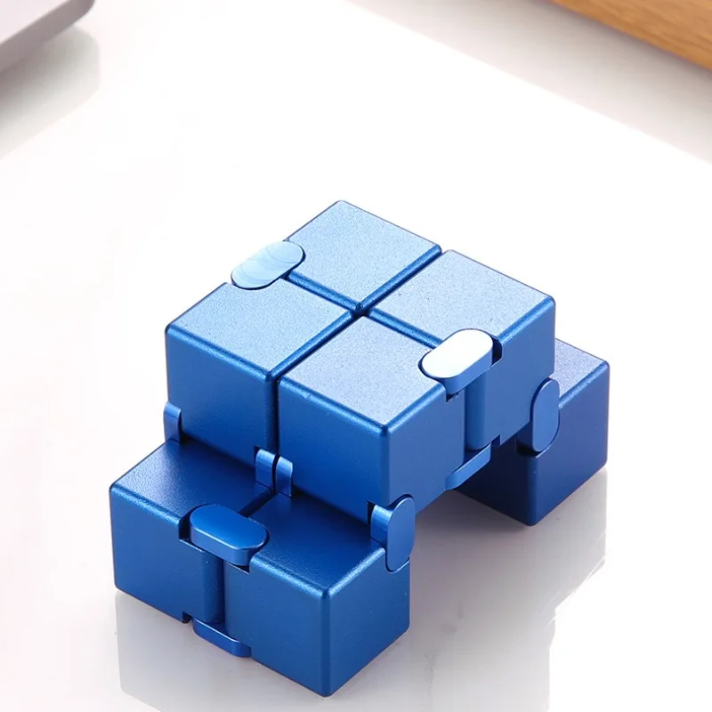 1pcs Infinity Cube Versatile Stress Reliever Adult Stress Relieving Metal Alloy Block Finger Toy Gifts for Teens Rubix Cube